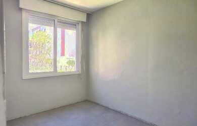 Imagem 12: Apartamento de 2 dormitórios, living, cozinha, área de serviço e banheiro...