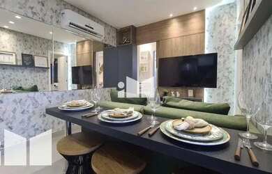 Imagem: O apartamento possui 2 Dormitórios, 1 Banheiro, 1 Vaga na garagem