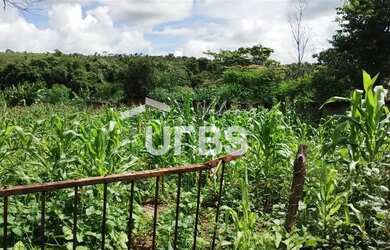 Imagem: O terreno possui 480m² de Área e está localizado em Caldas