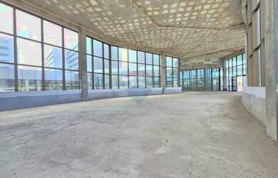 Imagem 13: Invista no promissor no Hangar Business Park, lojas com 223,47 e 298,42m²
