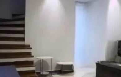 Imagem: A casa possui 2 Dormitórios, 1 Banheiro, Piscina, Varanda e