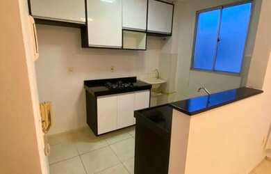 Imagem: O apartamento possui 2 Dormitórios, 1 Banheiro e 1 Vaga na