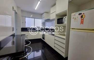 Imagem 5: Apartamento à venda, 4 quartos, 1 suíte, 3 vagas, Savassi - Belo Horizonte/MG