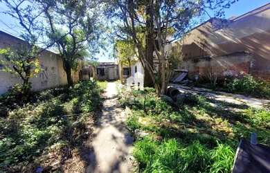 Imagem: O terreno possui 552m² de Área e está localizado em Bairro