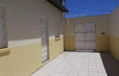 Imagem 1: Sala Comercial para Venda em Aracaju, São Conrado, 1 dormitório, 2 banheiros