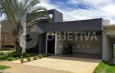 Imagem: A casa em condomínio possui 3 Dormitórios, 5 Banheiros, 4