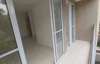 Imagem: O apartamento possui 3 Dormitórios, 2 Banheiros, 2 Vagas na