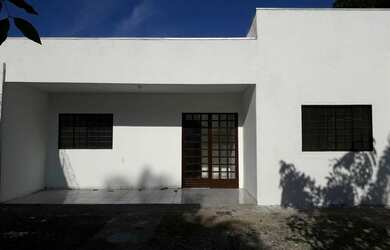 Imagem 1: Casa - Aluguel. 5 Vagas na garageme3 Dormitórios