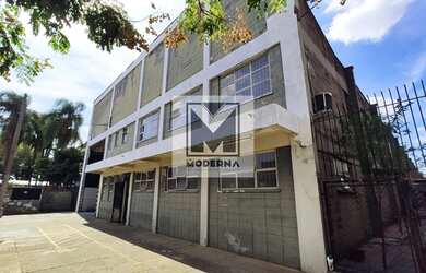 Imagem: O depósito possui 2.590m² de Área e está localizado em