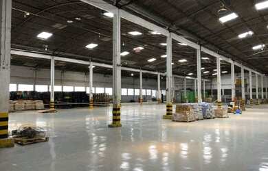 Imagem: O depósito possui 5 Vagas na garagem, 5.271m² de Área, Imóvel