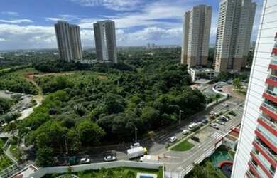 Imagem 12: Com conceito moderno e elegante esse apartamento vista mar com três suítes...