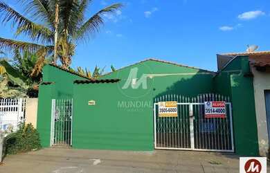 Imagem: A casa possui 3 Dormitórios, 1 Banheiro, 2 Vagas na garagem