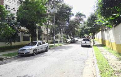 Imagem: O apartamento possui 2 Dormitórios, 1 Banheiro, 83m² de Área