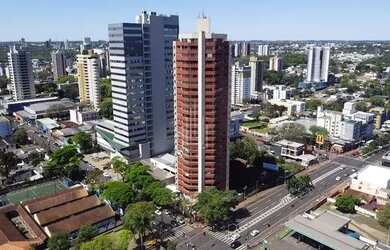 Imagem: O apartamento possui 3 Dormitórios, 3 Banheiros, 2 Vagas na