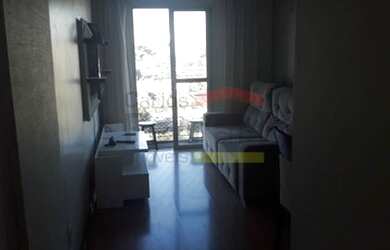 Imagem: O apartamento possui 3 Dormitórios, 1 Banheiro, 1 Vaga na garagem