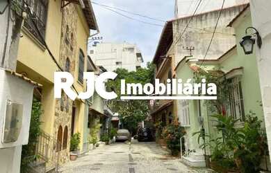 Imagem 2: Casa de Vila - Triplex / Residencial / Tijuca