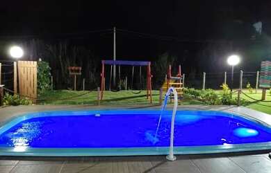 Imagem: A pousada chalé possui 2 Dormitórios, Acomodam 6 pessoas