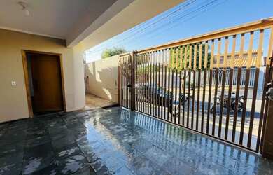 Imagem 4: Casa para locação e venda com 3 Quartos e Churrasqueira - Conjunto Habitacional São Deocle