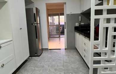 Imagem: O apartamento possui 2 Dormitórios, 3 Banheiros, 2 Vagas na