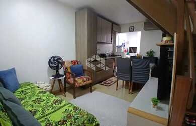 Imagem 3: Sobrado com 50m em condomínio fechado com uma vaga de garagem coberta...