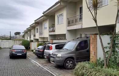 Imagem: A casa em condomínio possui 3 Dormitórios, 3 Banheiros, 3