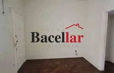 Imagem: O apartamento possui 1 Dormitório, 2 Banheiros, 50m² de Área