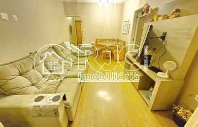 Imagem: O apartamento possui 3 Dormitórios, 3 Banheiros, 85m² de Área