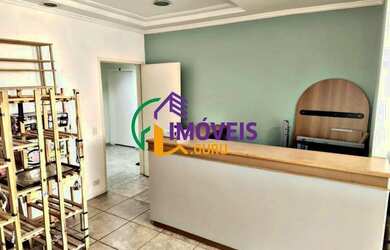 Imagem: O depósito possui 1 Vaga na garagem, 116m² de Área e está