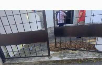 Imagem 5: Alugo casarão. 400m² de Área, 5 Vagas na garageme5 Dormitórios