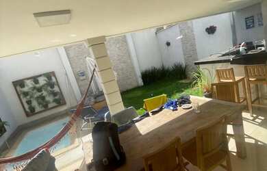 Imagem: A casa em condomínio possui 3 Dormitórios, 5 Banheiros, 2