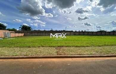 Imagem: O terreno possui 312m² de Área, Imóvel novo e está localizado