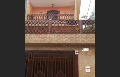 Imagem: A casa possui 2 Dormitórios, 1 Banheiro, 1 Vaga na garagem