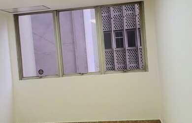 Imagem: O depósito possui 1 Vaga na garagem e 36m² de Área e está