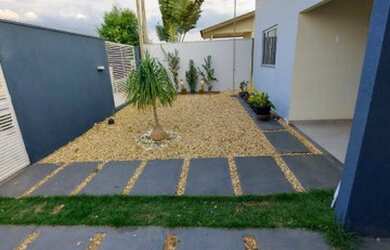 Imagem: A casa possui 2 Dormitórios e está localizado em Matupá