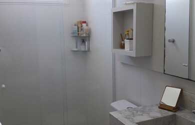 Imagem: O apartamento possui 2 Dormitórios, 2 Banheiros, 2 Vagas na