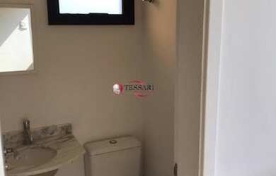 Imagem: O apartamento possui 3 Dormitórios, 2 Banheiros, 2 Vagas na