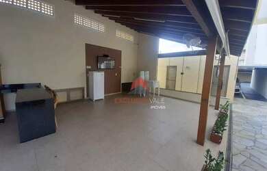 Imagem: O apartamento possui 3 Dormitórios, 2 Banheiros, 2 Vagas na