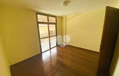 Imagem: O apartamento possui 2 Dormitórios, 3 Banheiros, 2 Vagas na