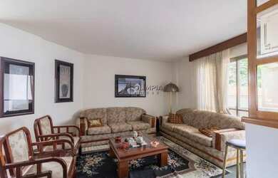 Imagem: O apartamento possui 3 Dormitórios, 2 Banheiros, 3 Vagas na