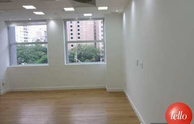 Imagem: O depósito possui 1 Vaga na garagem, 35m² de Área e Imóvel