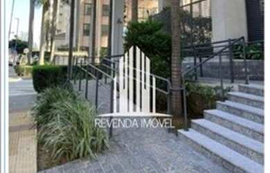 Imagem: O depósito possui 1 Vaga na garagem e 35m² de Área e está