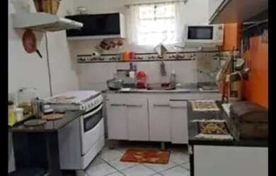 Imagem: O apartamento possui 1 Dormitório, 1 Banheiro, 50m² de Área