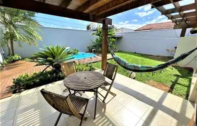 Imagem 5: Sobrado com 4 dormitórios à venda, 269 m² por R$ 1.400.000,00 - Pontal...