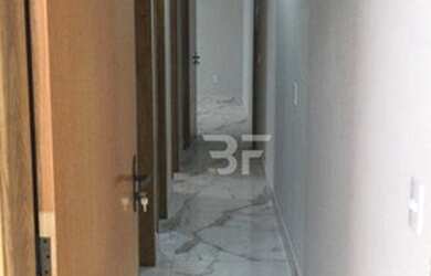 Imagem: A casa em condomínio possui 3 Dormitórios, 2 Banheiros, 2