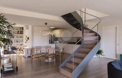 Imagem 9: Vista deslumbrante. 276m² de Área, 4 Vagas na garageme3 Dormitórios