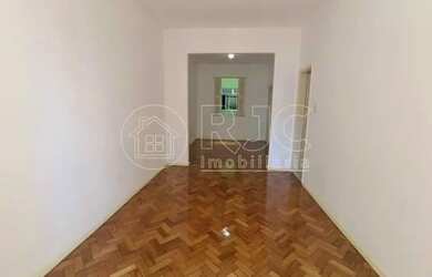 Imagem 13: Kitnet/Conjugado - / Residencial / Centro