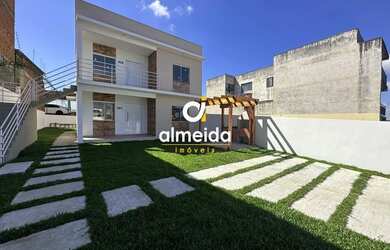 Imagem: O apartamento possui 2 Dormitórios, 1 Banheiro, 2 Vagas na