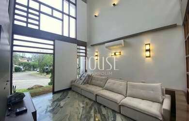 Imagem 2: Casa em Sorocaba, com 600m², à venda em condomínio de alto padrão...