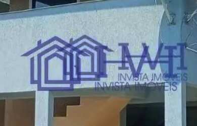 Imagem: A casa possui 3 Dormitórios, 3 Banheiros, 2 Vagas na garagem