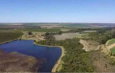Imagem 16: Fazenda à venda, 10 quartos, 1 suíte, Área Rural de Unaí - Unaí/MG